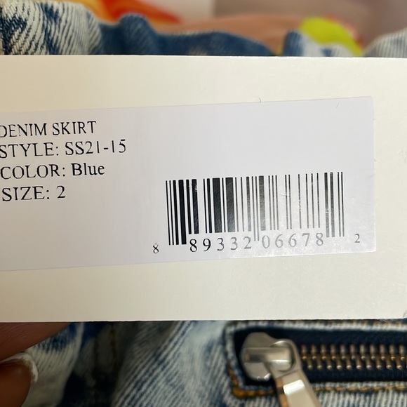 Sea Denim blue jeans mini in size 2 - Picture 3 of 3